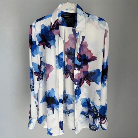 Banana Republic Sheer Floral Chiffon Button Up Blouse Blue White Women S - Picture 3 of 8